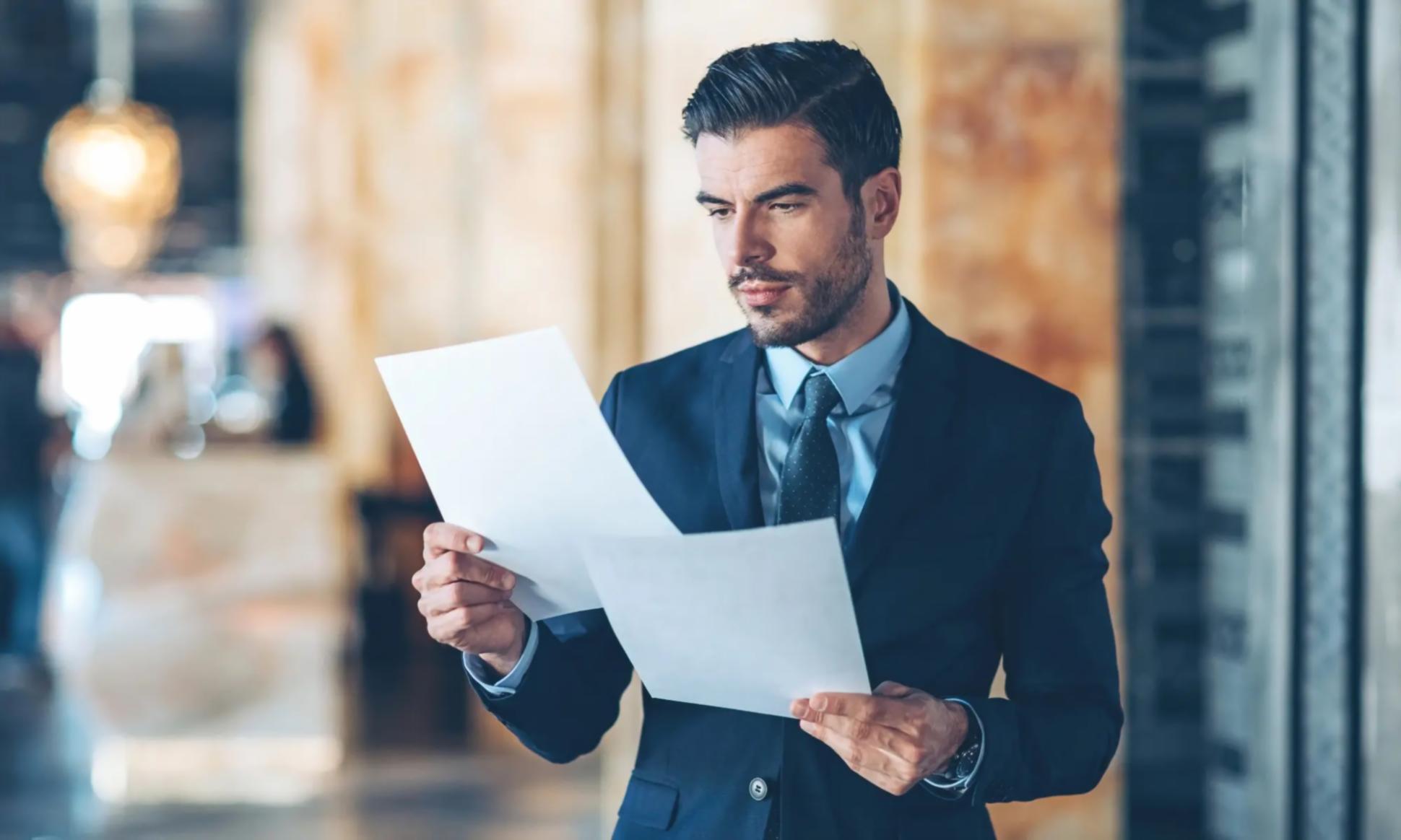 Teilnehmende bei der Anwendung von Geschäftsstrategien